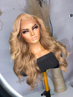 Load image into Gallery viewer, Xia Lace Wig
